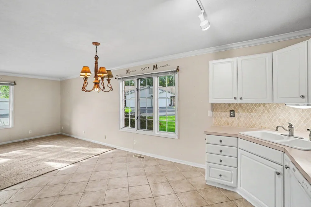 868 Harvest Drive Holland, MI 49423