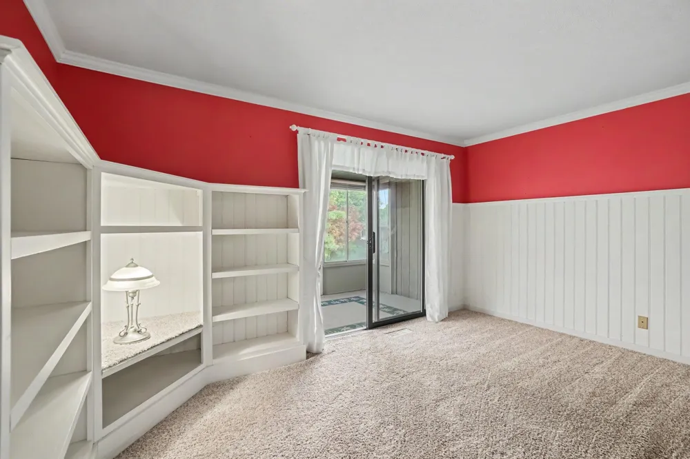 868 Harvest Drive Holland, MI 49423