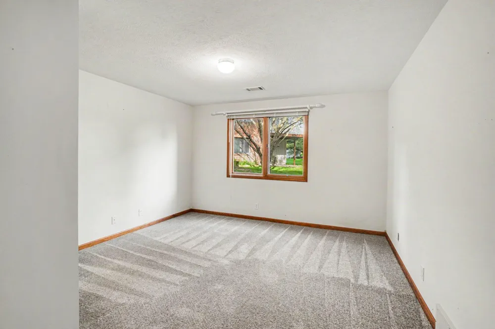 868 Harvest Drive Holland, MI 49423