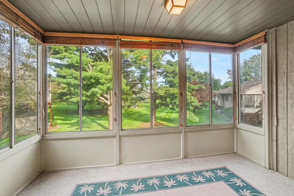 868 Harvest Drive Holland, MI 49423