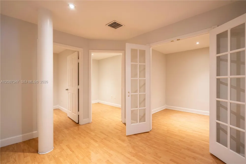 3119 Coral Way #200 Miami, FL 33145