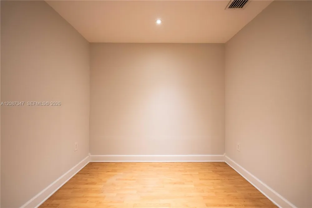 3119 Coral Way #200 Miami, FL 33145
