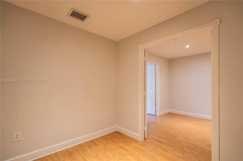 3119 Coral Way #200 Miami, FL 33145