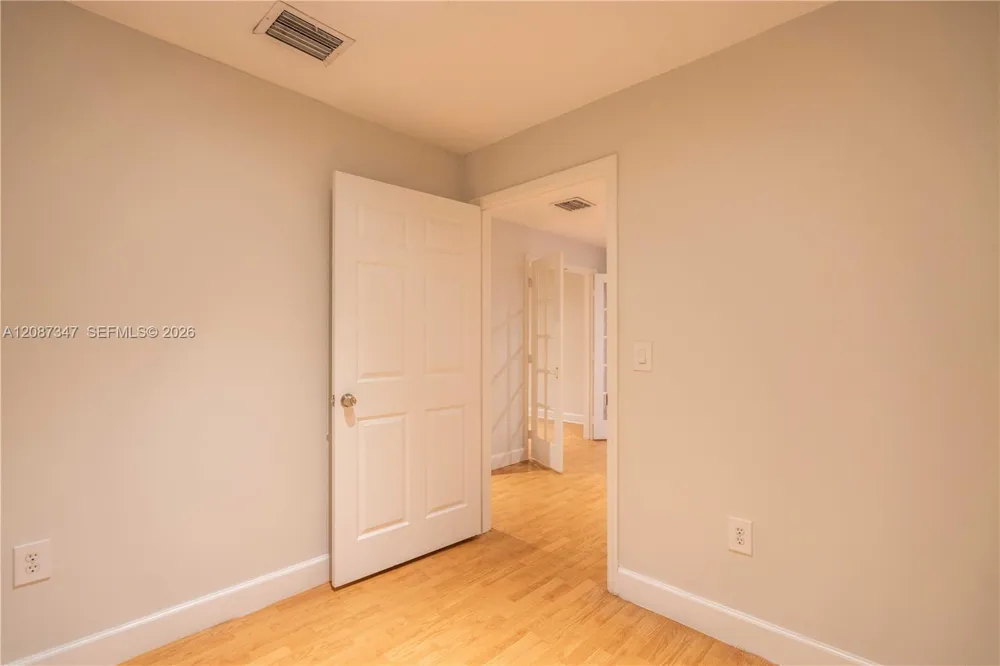 3119 Coral Way #200 Miami, FL 33145