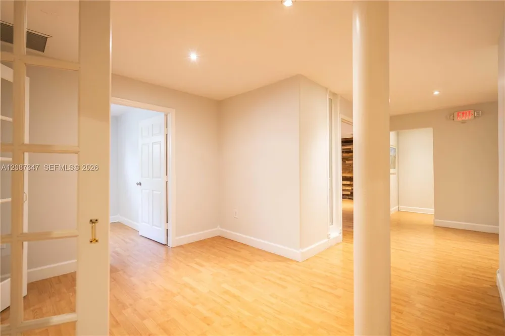 3119 Coral Way #200 Miami, FL 33145