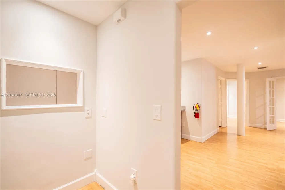 3119 Coral Way #200 Miami, FL 33145
