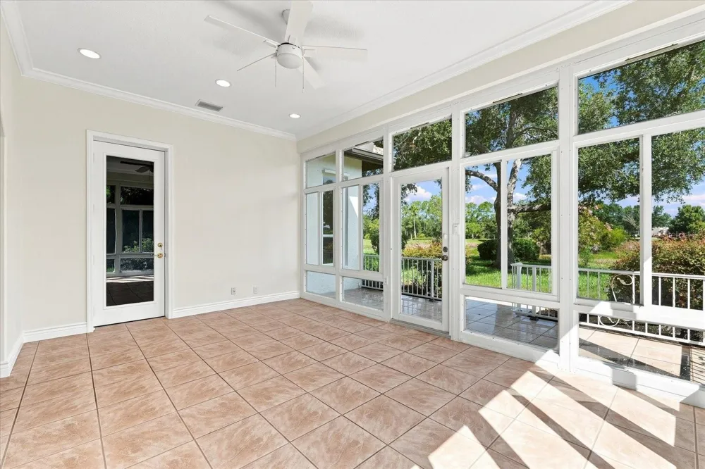 10209 SILVERADO CIRCLE Bradenton, FL 34202
