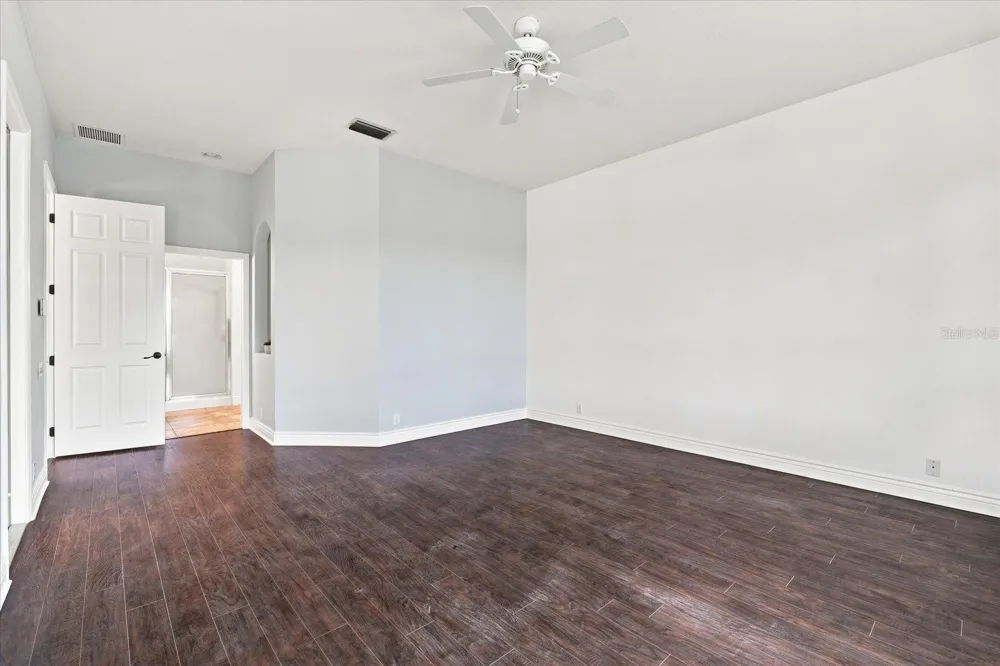 10209 SILVERADO CIRCLE Bradenton, FL 34202