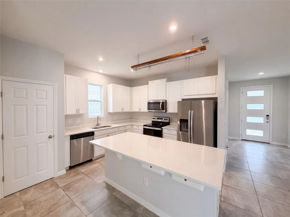 11945 GLOBE STREET Orlando, FL 32832
