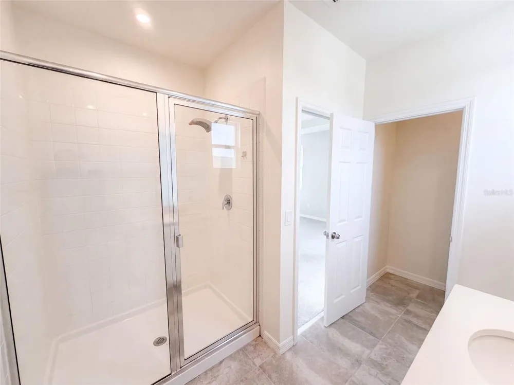 11945 GLOBE STREET Orlando, FL 32832