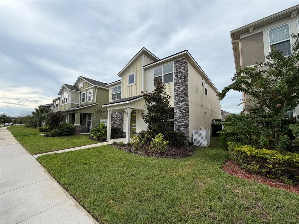 11945 GLOBE STREET Orlando, FL 32832