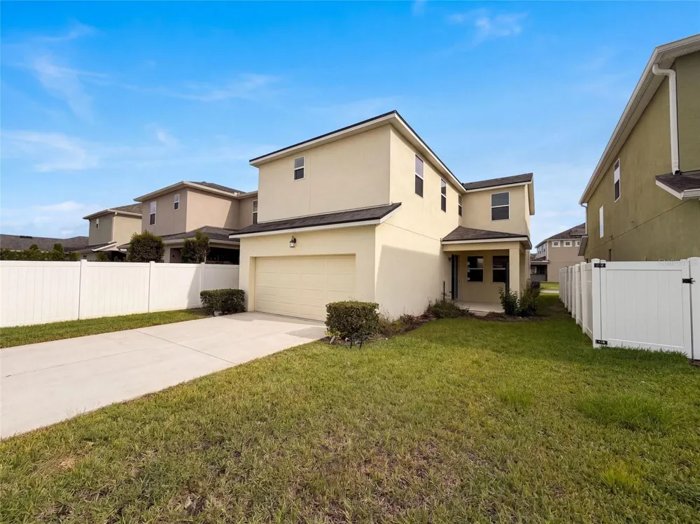 11945 GLOBE STREET Orlando, FL 32832