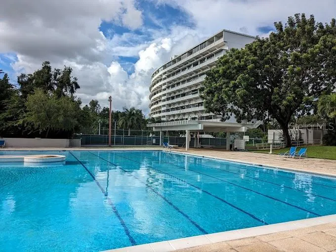 175 LIC. EUGENIO MARIA DE HOSTOS #325 San Juan, PR 00918