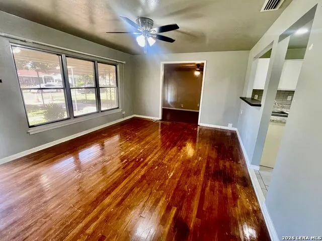 111 Edgebrook Ln San Antonio, TX 78213