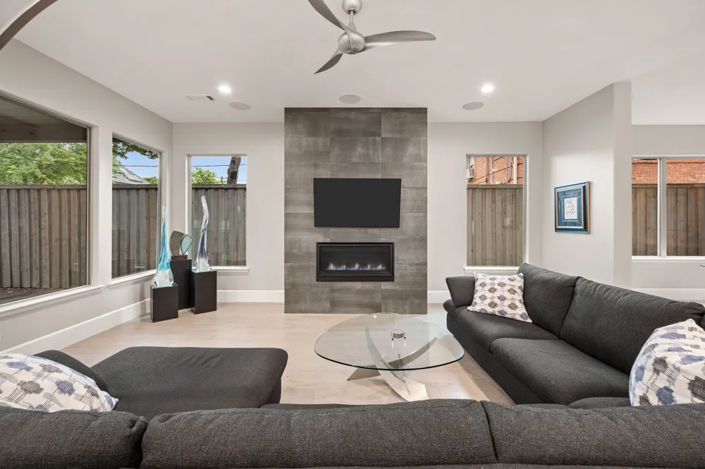 6811 Del Norte Lane Dallas, TX 75225