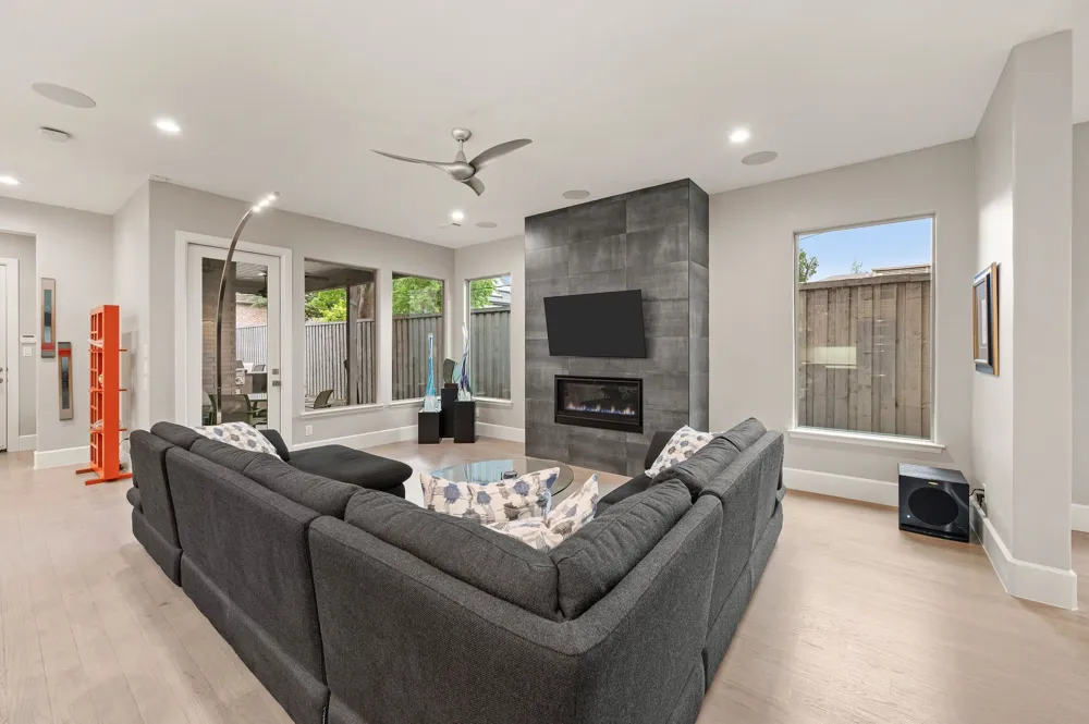 6811 Del Norte Lane Dallas, TX 75225