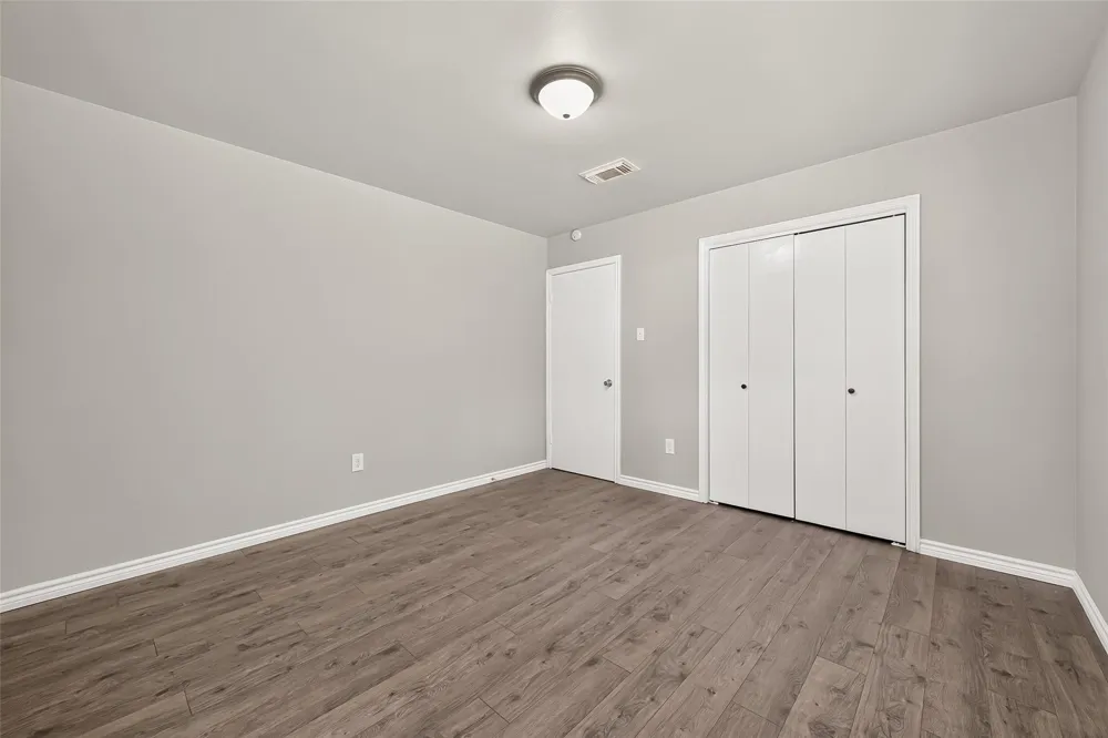611 Dogwood Trail Conroe, TX 77316