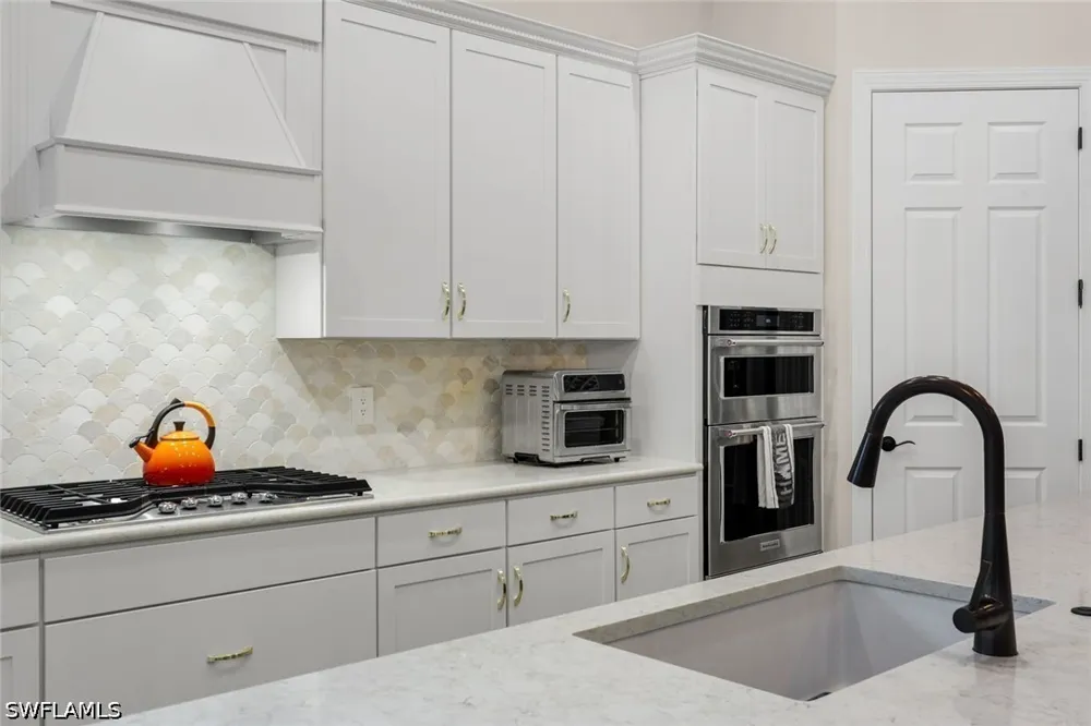 Curlew Drive Naples, FL 34120