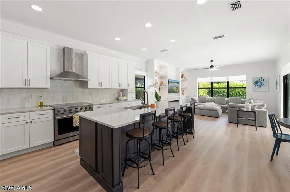 Cinnamon Bay Circle Naples, FL 34119