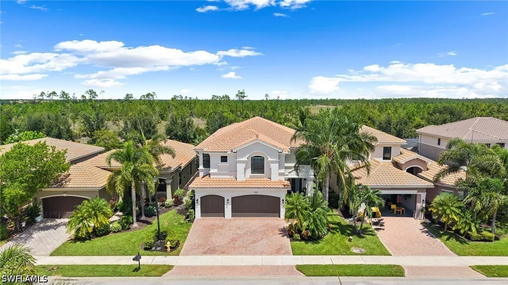 Cinnamon Bay Circle Naples, FL 34119