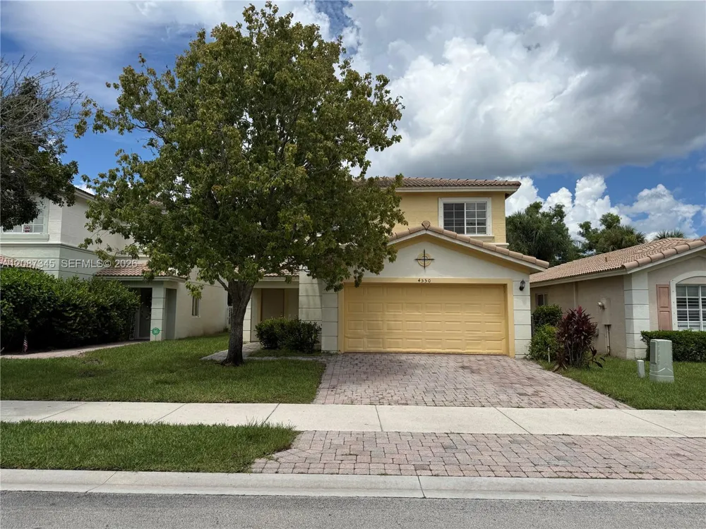 4550 SE Graham Dr Stuart, FL 34997