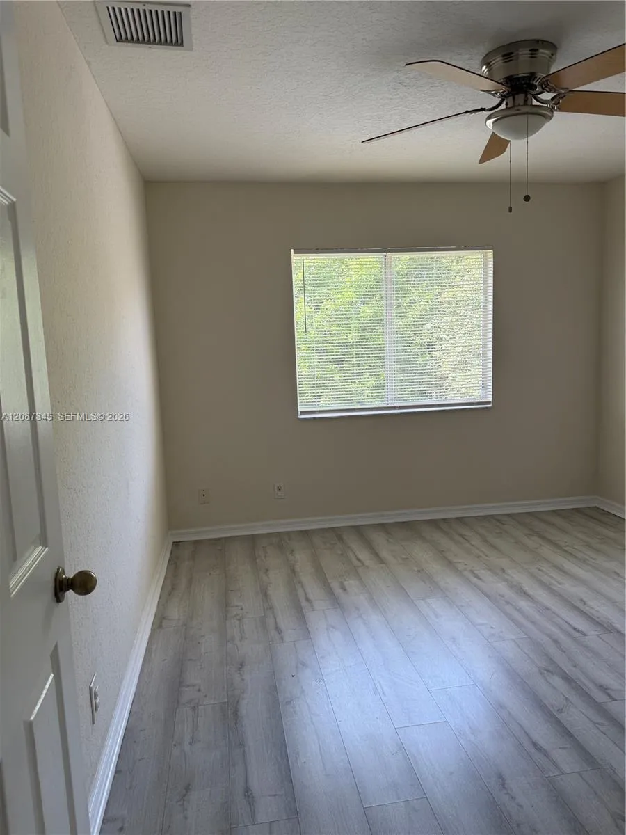 4550 SE Graham Dr Stuart, FL 34997