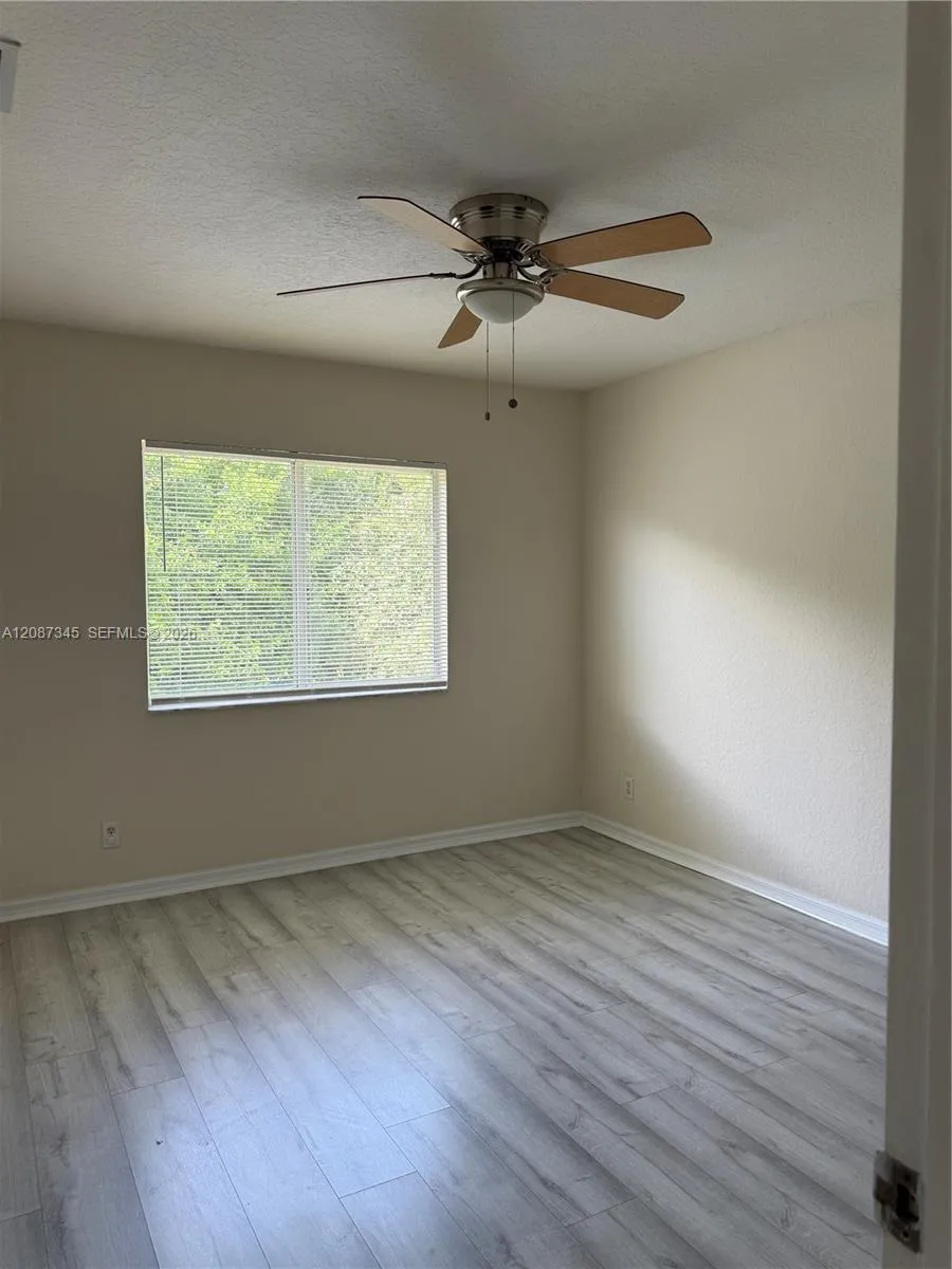 4550 SE Graham Dr Stuart, FL 34997