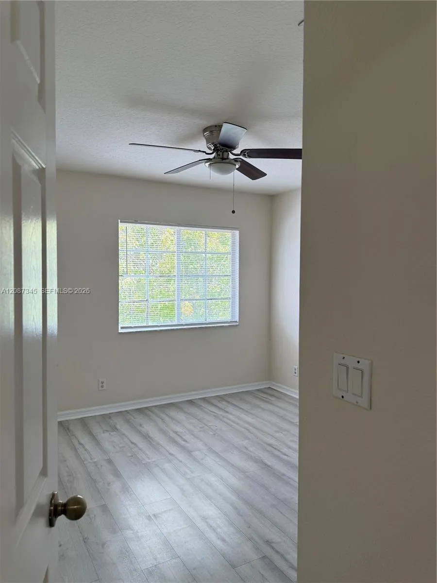 4550 SE Graham Dr Stuart, FL 34997