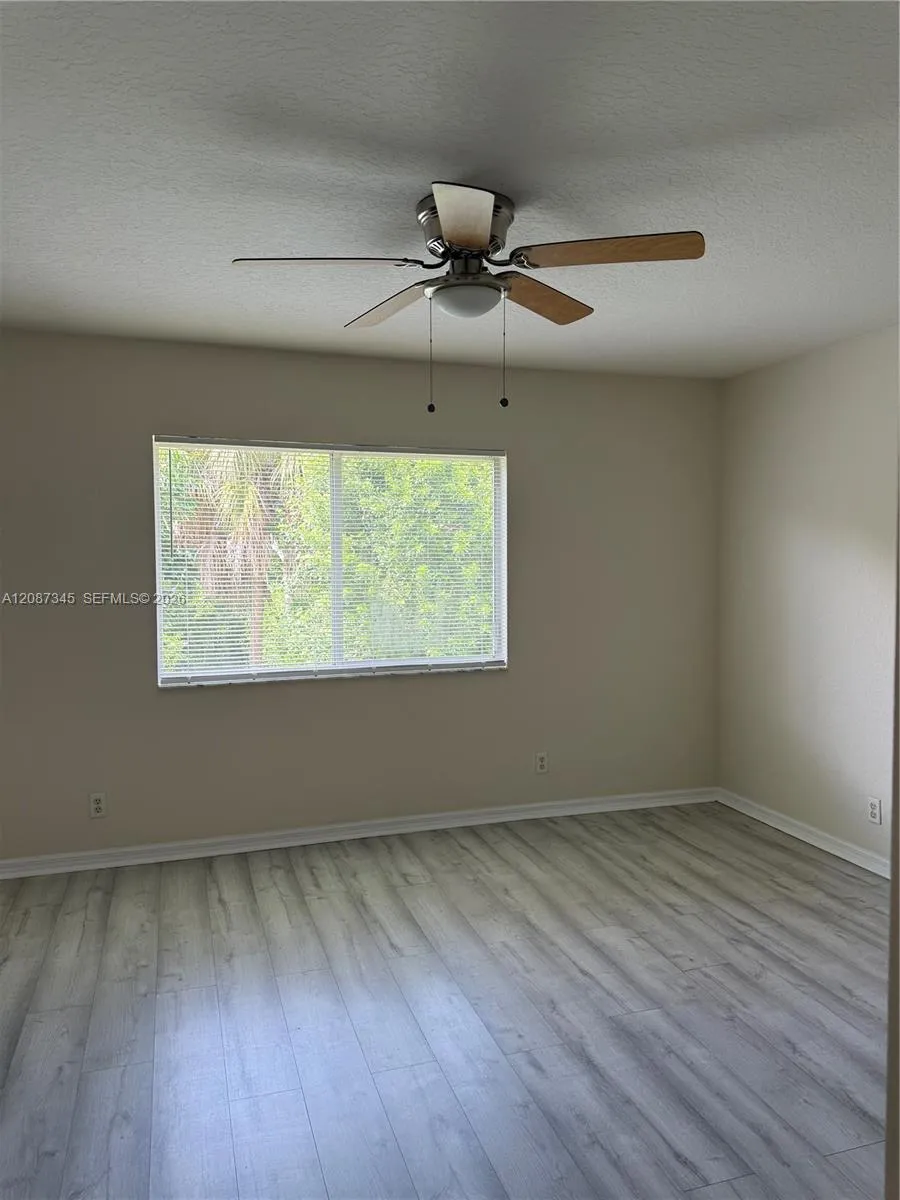 4550 SE Graham Dr Stuart, FL 34997