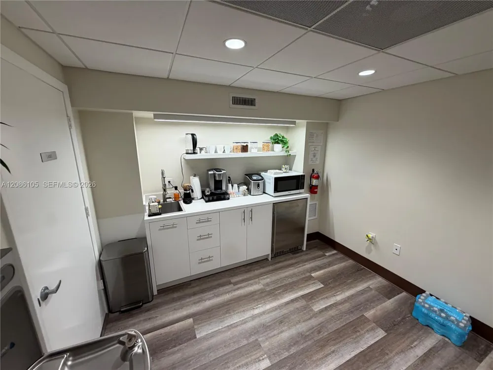 7057 SW 47th St #19 Miami, FL 33155