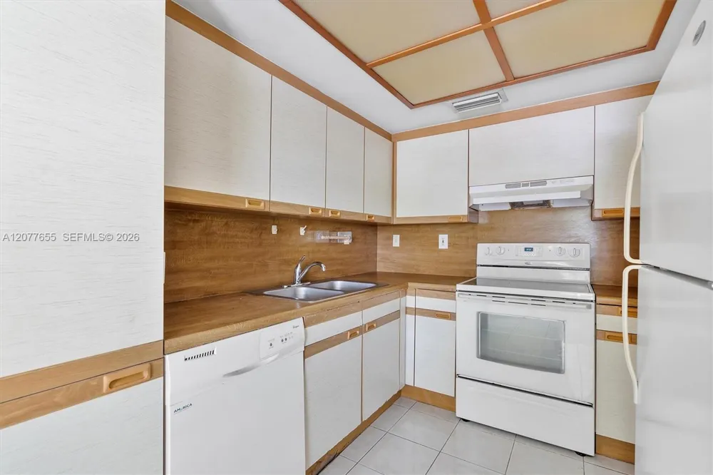 9135 SW 125th Ave #309P Miami, FL 33186