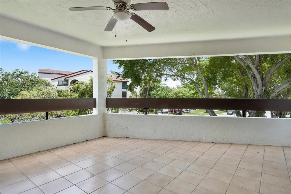 9135 SW 125th Ave #309P Miami, FL 33186