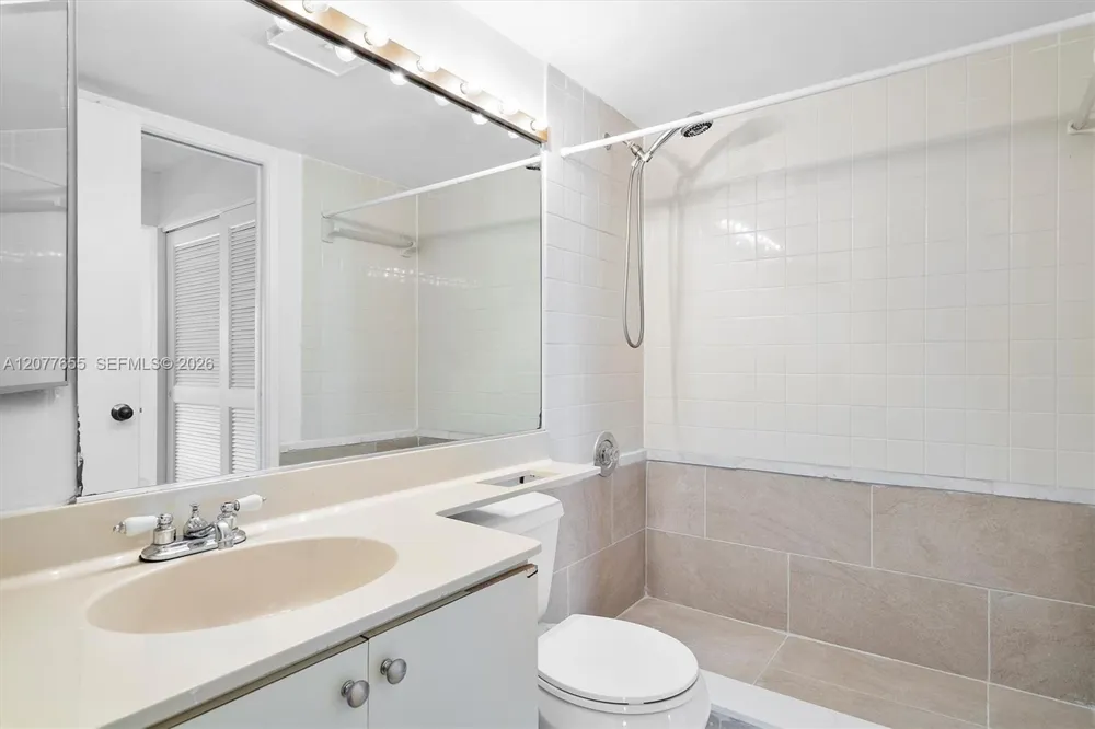 9135 SW 125th Ave #309P Miami, FL 33186