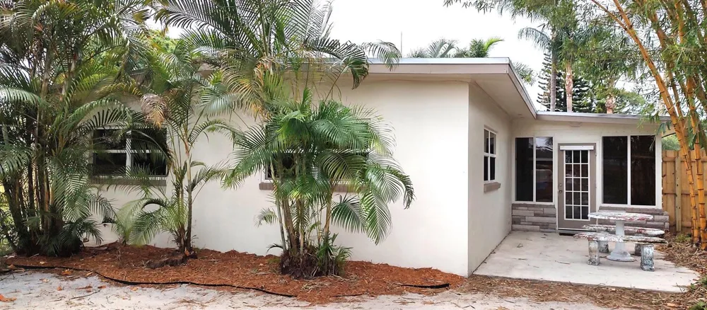 406 POPLAR AVENUE Port St. Lucie, FL 34952