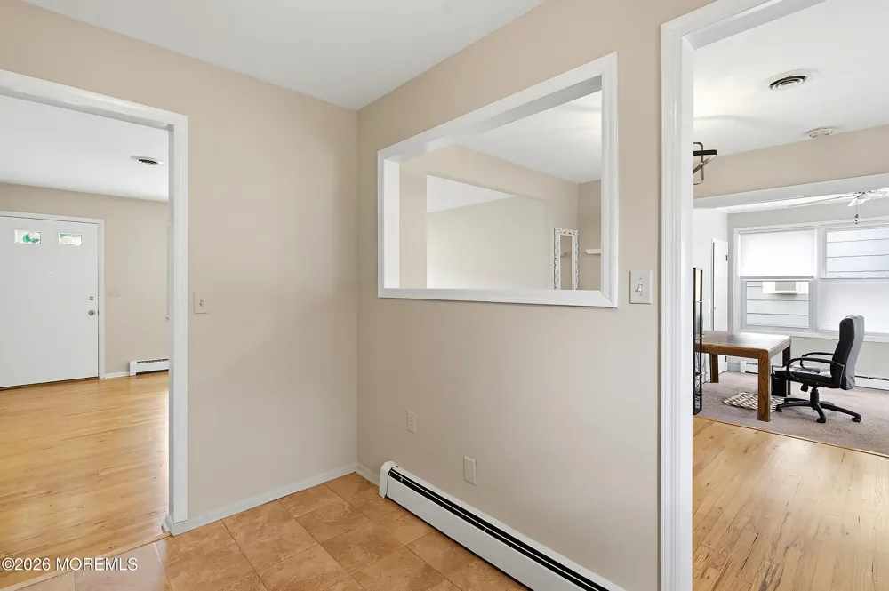 943 Edgebrook Drive Toms River, NJ 08757