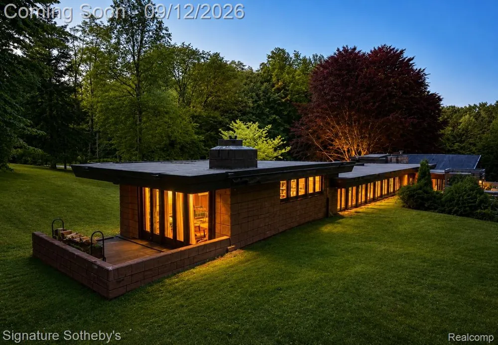 11090 Hawthorne Drive Charleston Township, MI 49053