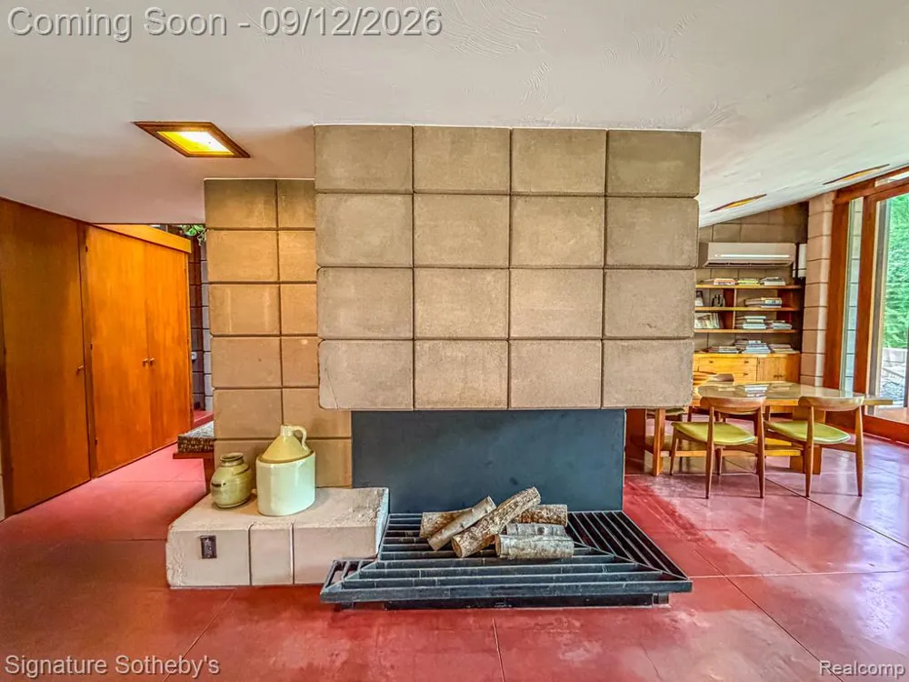11090 Hawthorne Drive Charleston Township, MI 49053