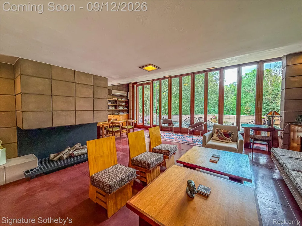 11090 Hawthorne Drive Charleston Township, MI 49053