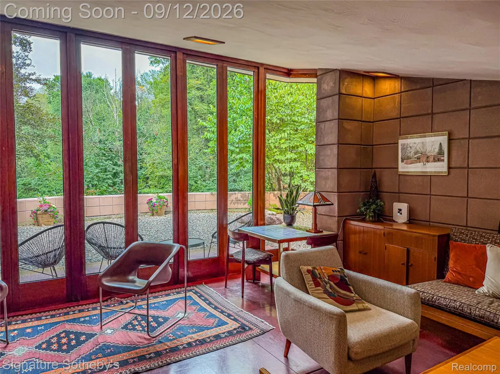 11090 Hawthorne Drive Charleston Township, MI 49053