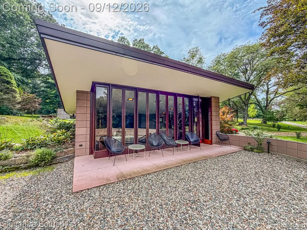11090 Hawthorne Drive Charleston Township, MI 49053