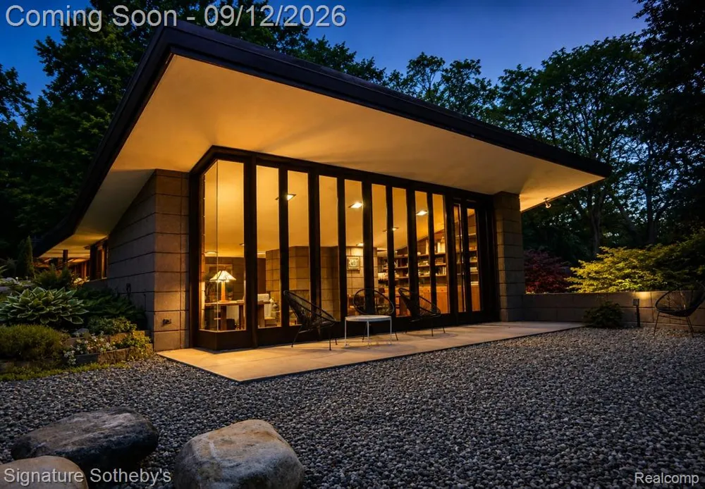 11090 Hawthorne Drive Charleston Township, MI 49053