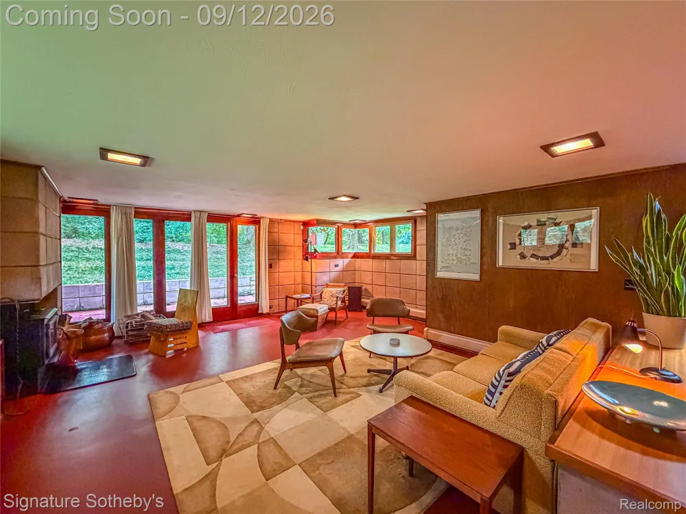 11090 Hawthorne Drive Charleston Township, MI 49053
