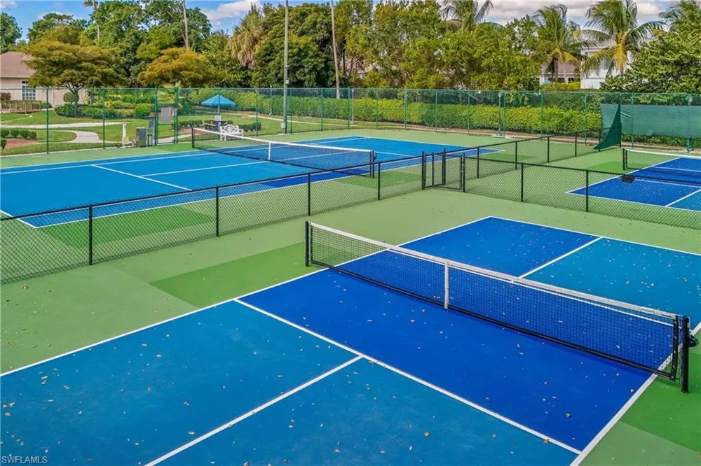 7022 Lone Oak Boulevard Naples, FL 34109