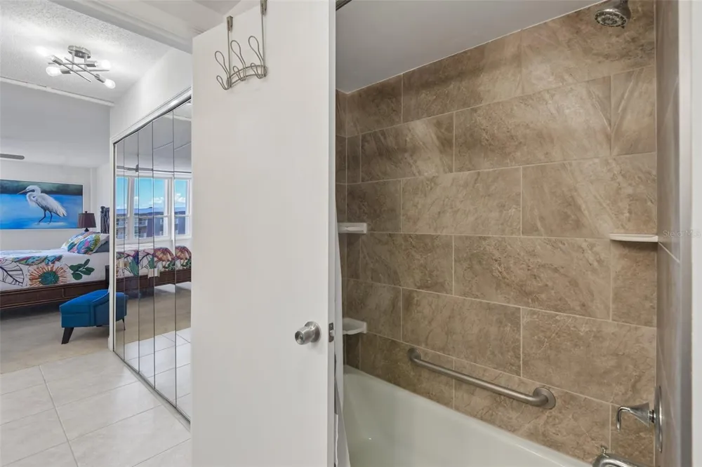 400 ISLAND WAY #509 Clearwater, FL 33767