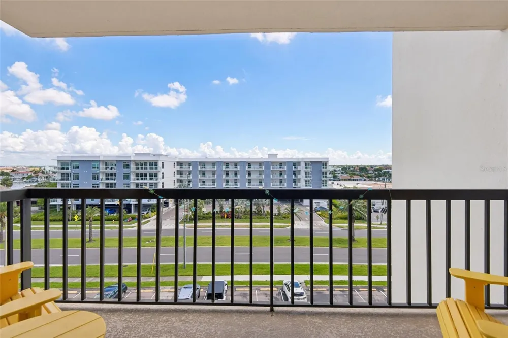 400 ISLAND WAY #509 Clearwater, FL 33767