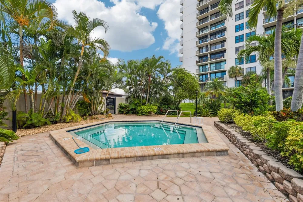 400 ISLAND WAY #509 Clearwater, FL 33767