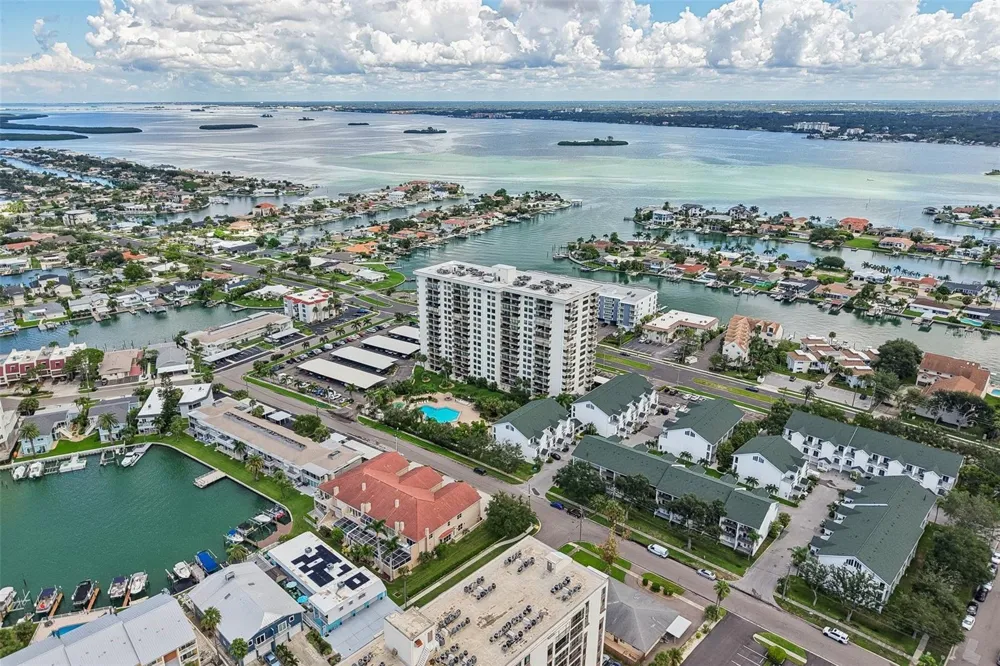 400 ISLAND WAY #509 Clearwater, FL 33767