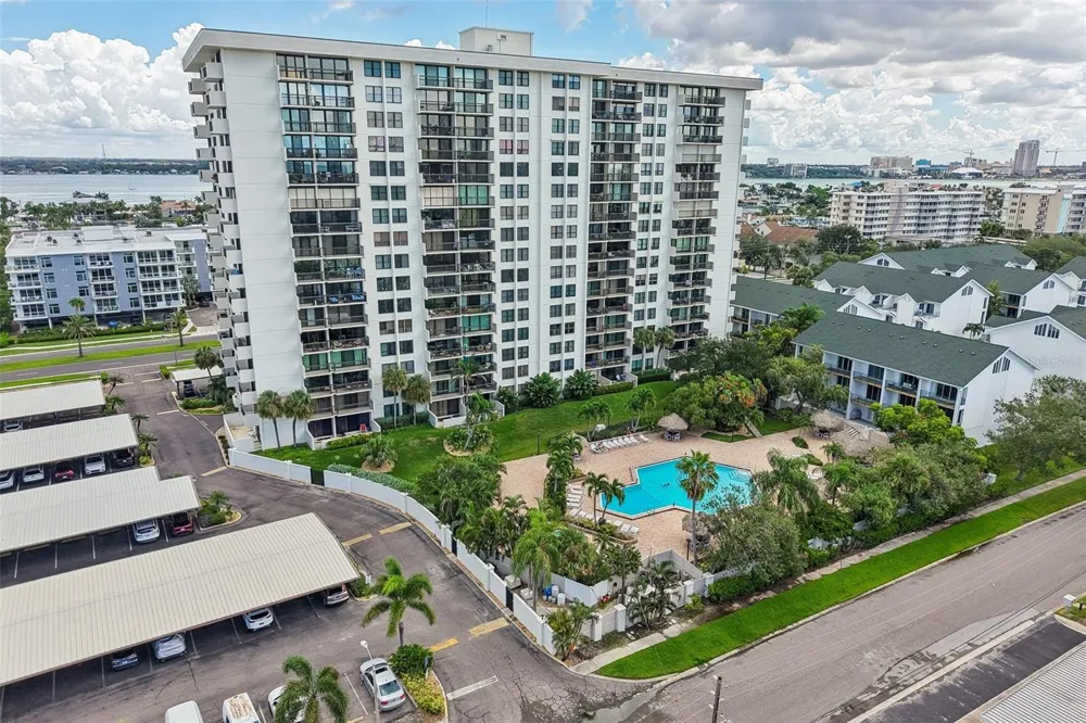 400 ISLAND WAY #509 Clearwater, FL 33767