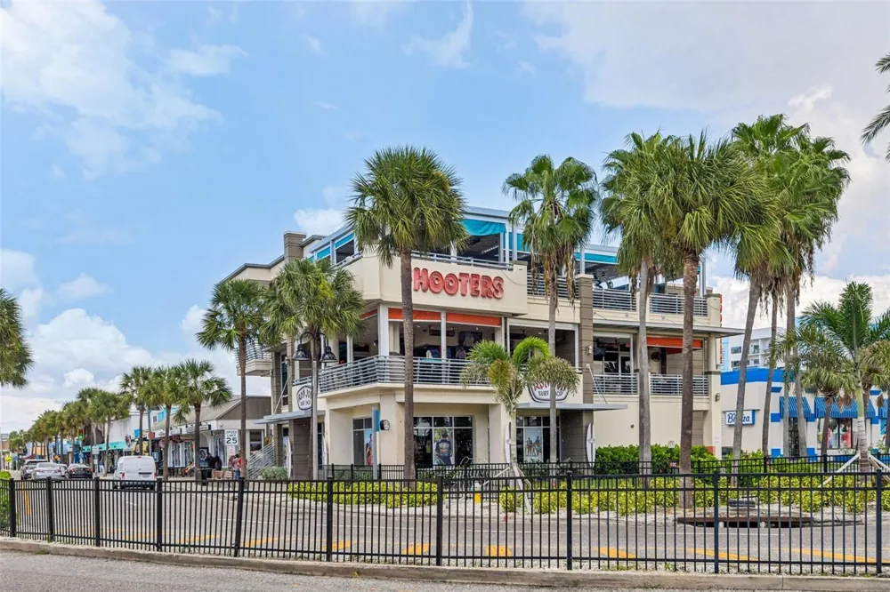 400 ISLAND WAY #509 Clearwater, FL 33767