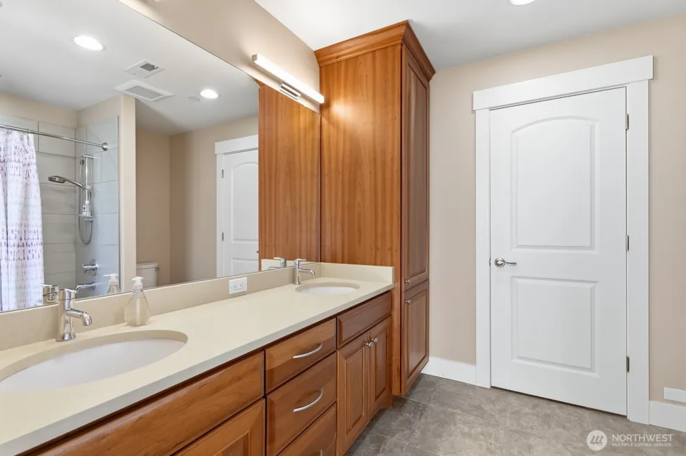 5514 308th Avenue SE Preston, WA 98050